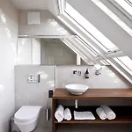 Hotel Maribor, Maribor