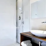 马里博尔城市公寓酒店