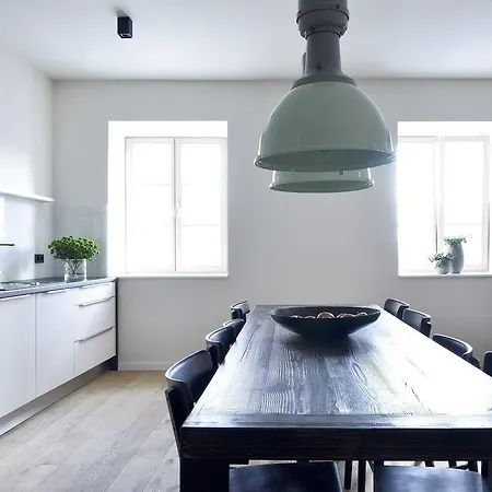 Отель Maribor, Марибор