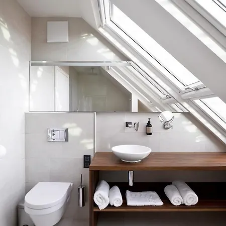 Maribor, 4*