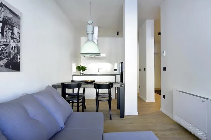 Maribor, ホテル マリボル